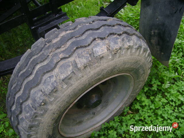 Przyczepa Autosan D 732 wywrotka na dwa Przyczepy rolnicze Gorzyce