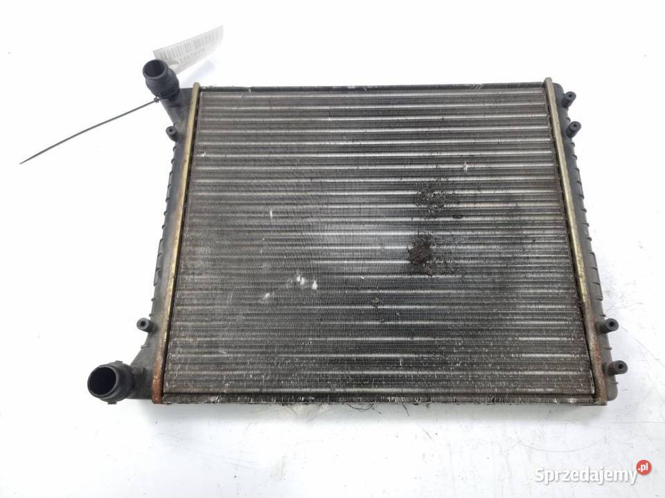 CHŁODNICA WODY AUDI A2 Części samochodowe Lipno
