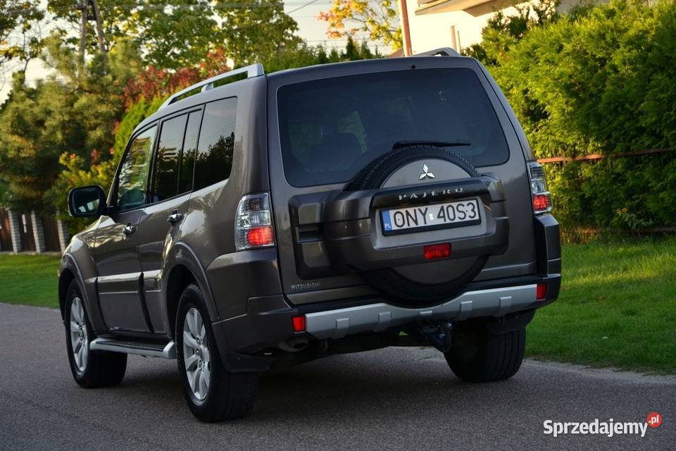 Pajero SALON 4X4 Automat Navi Tempomat elektryczne szyby sprzedam