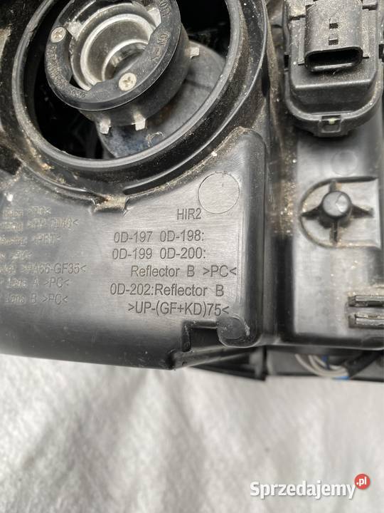 Lampa lewy przód Toyota Yaris III Lift 1719 Jasienica