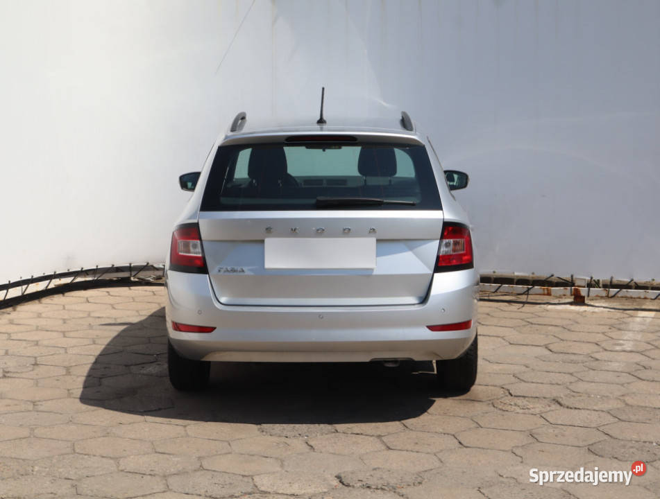 Skoda Fabia 10 TSI bluetooth Łódź