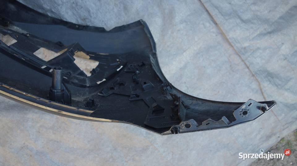 VOLVO V60 II 18 ZDERZAK PRZEDNI PRZÓD