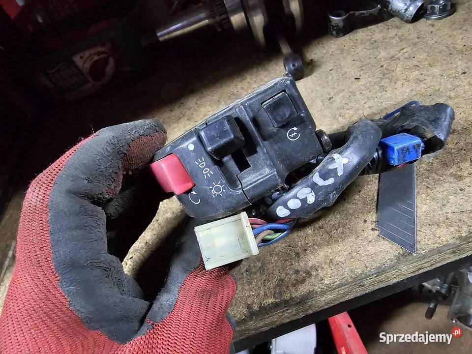 Yamaha XJ 600 diversion przełącznik prawy xj600 Jelenia Góra sprzedam
