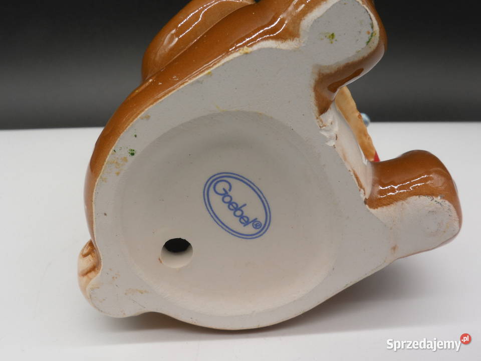 Figurka królika grającego na akordeonie marki Raszków sprzedam