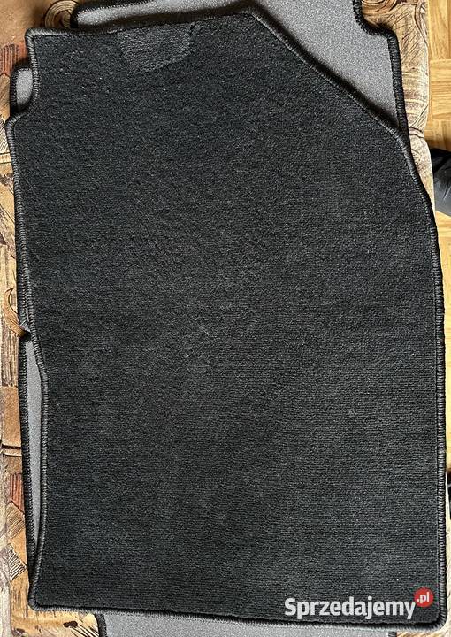 Oryginalne dywaniki welurowe do Toyota Corolla Gliwice sprzedam