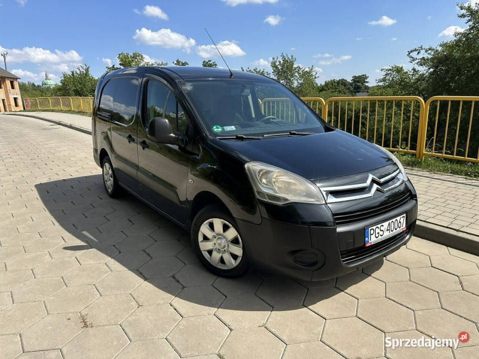 Citroen Berlingo Citroen Berlingo Maxi long centralny zamek Gostyń