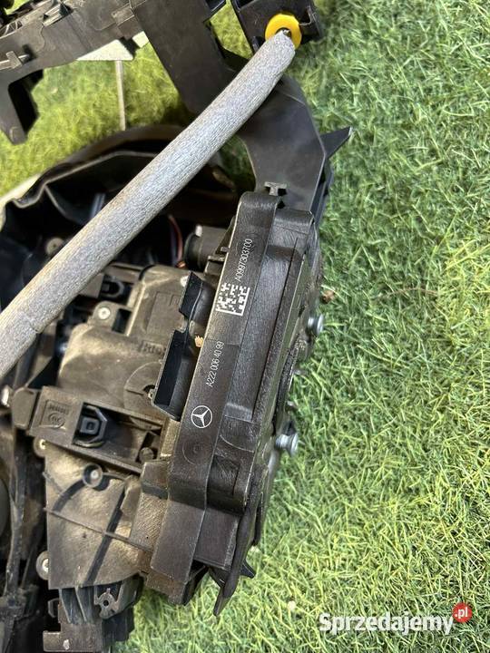 Kompletne poszycie drzwi lewy tył Mercedes GLC łódzkie Wierzchy Kluckie sprzedam