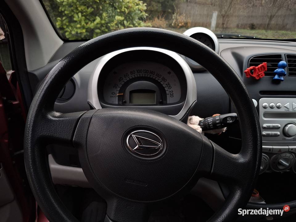 Daihatsu Sirion 13 AUTOMAT nieuszkodzony Sirion Lubań