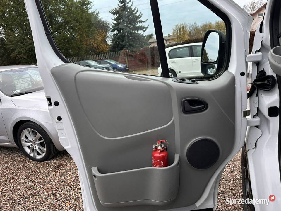 Opel Vivaro Długi25 CDTI 145Automat3 komputer pokładowy Opel