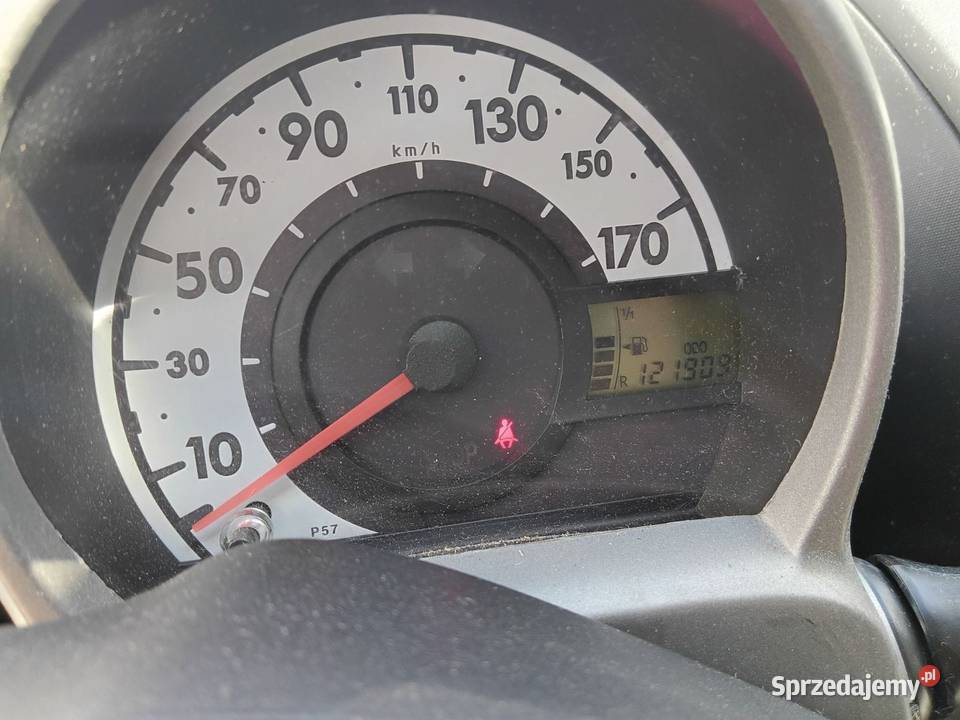 Sprzedam citroena C1 z małym przebiegiem benzyna Białystok