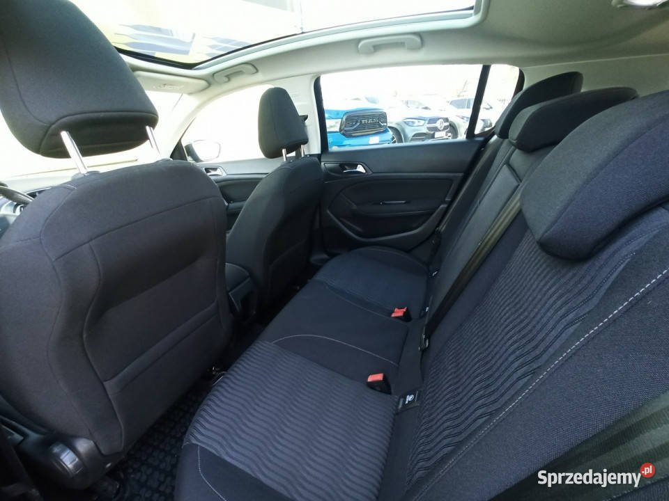 Peugeot 308 panorama navi serwis T7 20082013 aluminiowe felgi Rzeszów sprzedam