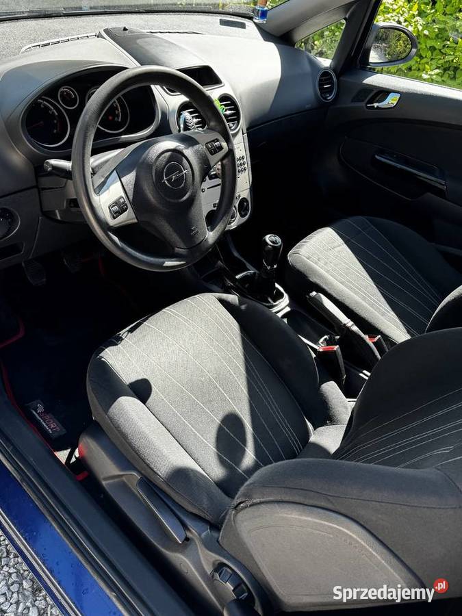 Opel Corsa D 12 BenzynaLPG Świeże OC stan Rzeszów