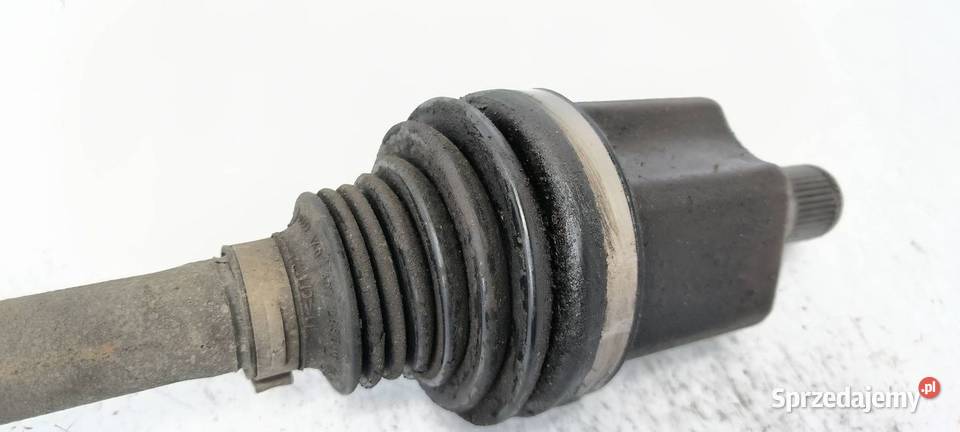 PÓŁOŚ LEWA PRZÓD VOLKSWAGEN PASSAT B8 RLINE Pozostałe Lipno