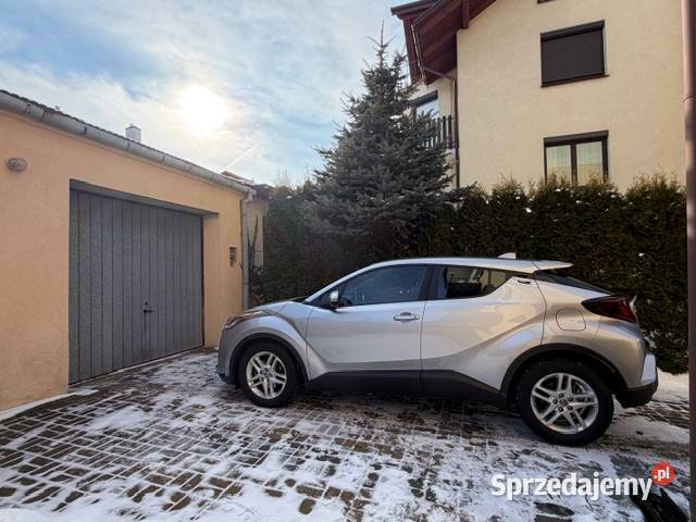 Toyota Chr Hybryda stan idealny sprzedam