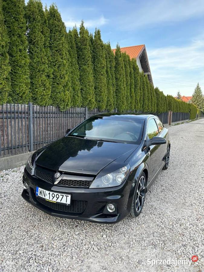 Opel Astra III GTC 2.0 T Sport