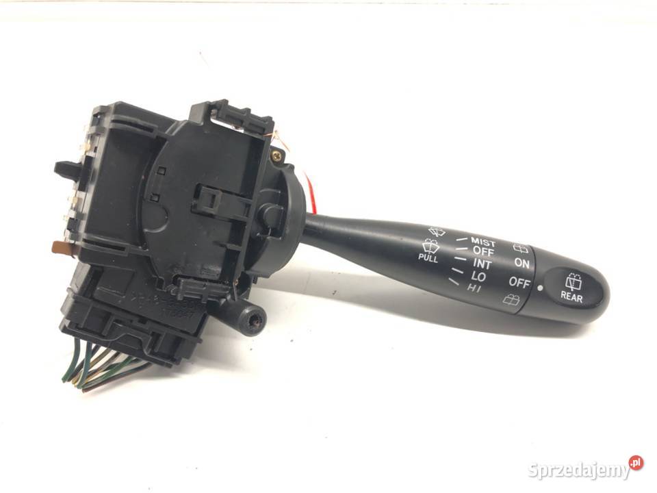 PRZEŁĄCZNIK WYCIERACZEK TOYOTA YARIS I 9905 osobowe