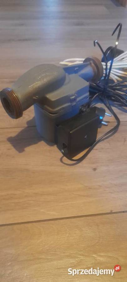 Pompatermostat do centralnego ogrzewania