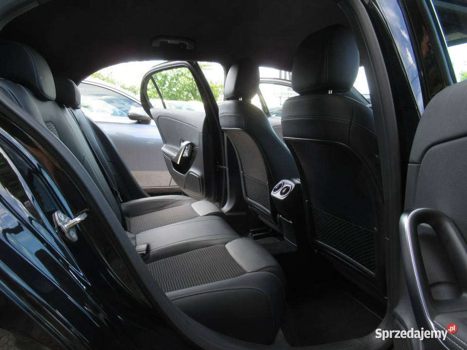 Mercedes A 200 BEZWYPADKOWY Duże ekrany Mercedes-Benz mazowieckie Warszawa