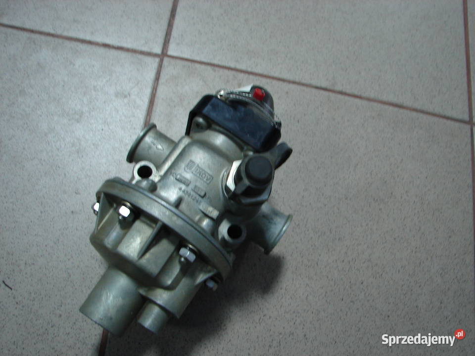 Regulator powiertrza ursus c 385 1614 zetor Zetor łódzkie Brzeziny sprzedam