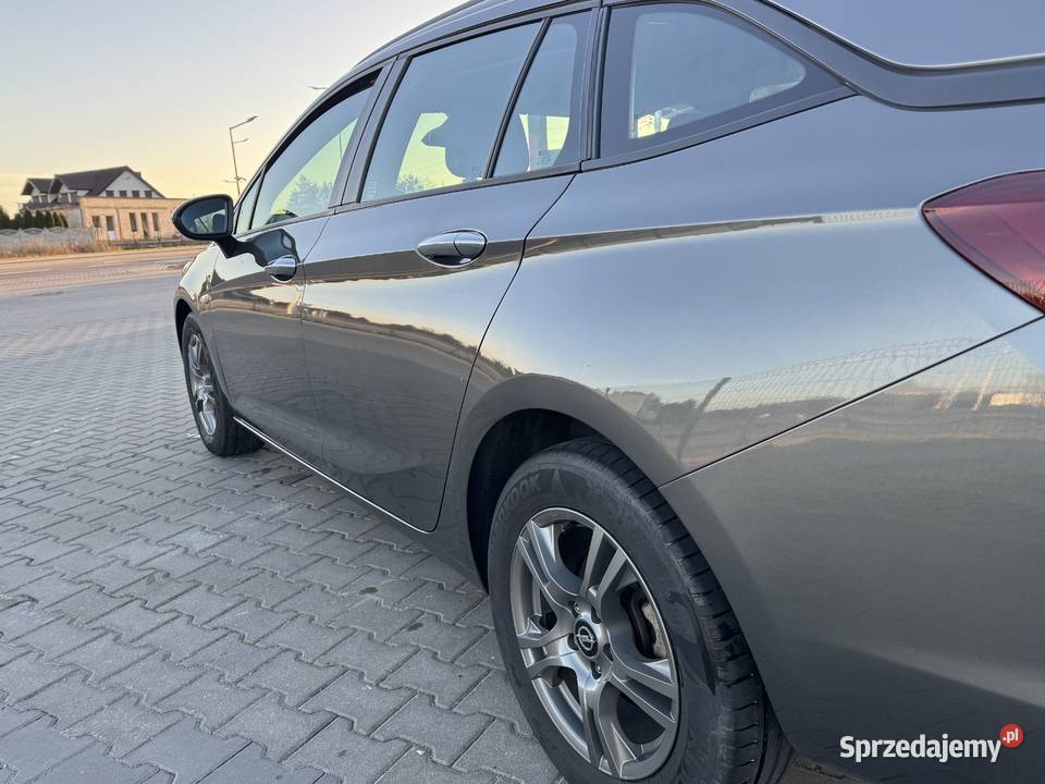 Opel Astra K 2018r SALON POLSKA Diesel mazowieckie Płock sprzedam