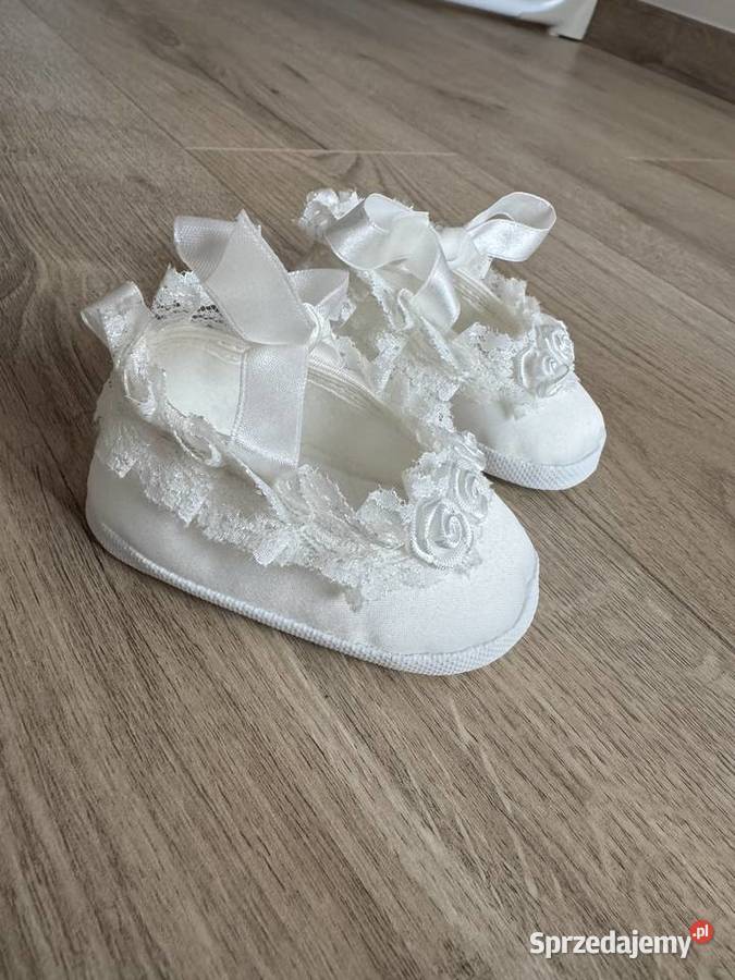 Buciki na chrzest mazowieckie Żyrardów