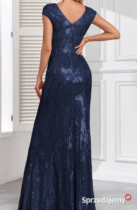Sprzedam elegancką długą sukienkę wieczorową z Inny wzór Moda i Styl Braniewo