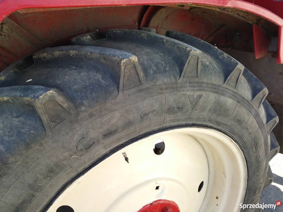 sprzedam ciągnik Białoruś Napęd 4x4 Opatów