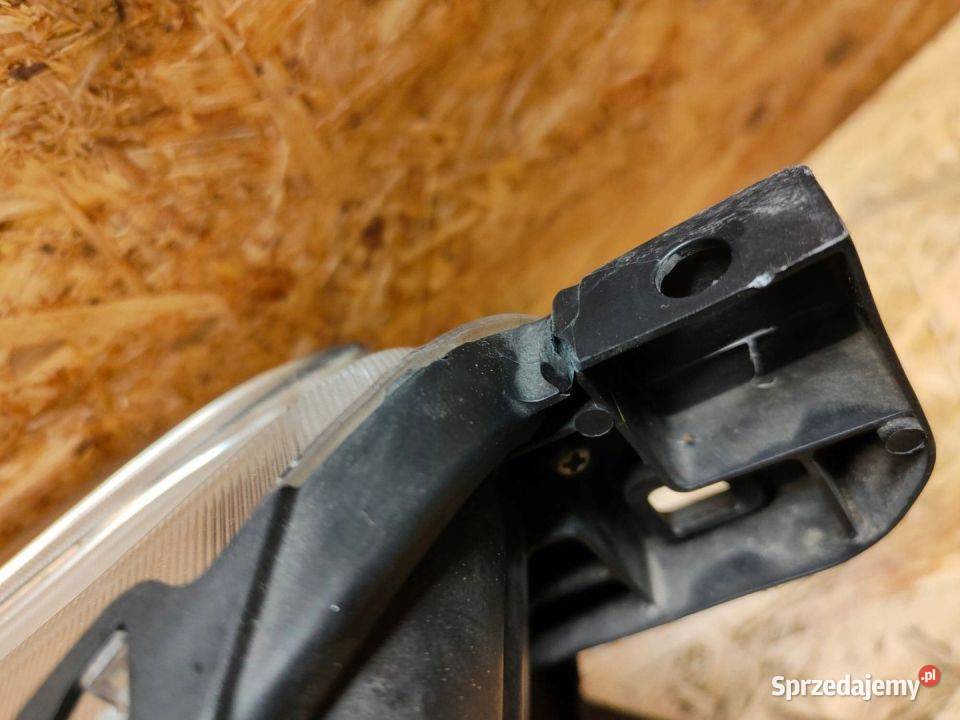 Lampa Lewy Przód Toyota Tacoma III 2015 Pleszew