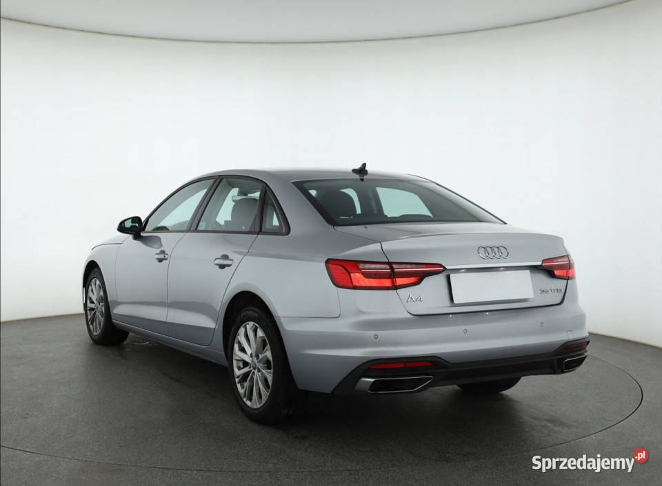 Audi A4 35 TFSI 1984cm3 A4 Piaseczno
