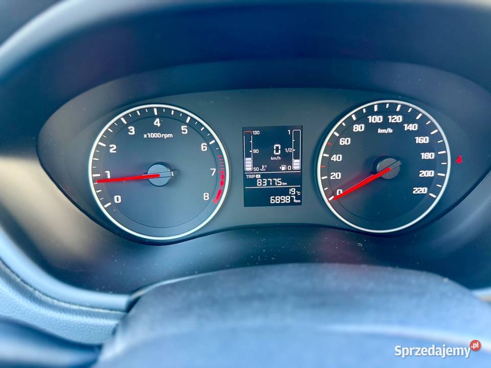 Hyundai i20 125 benzyna przebieg 69000 84KM Zgorzelec sprzedam