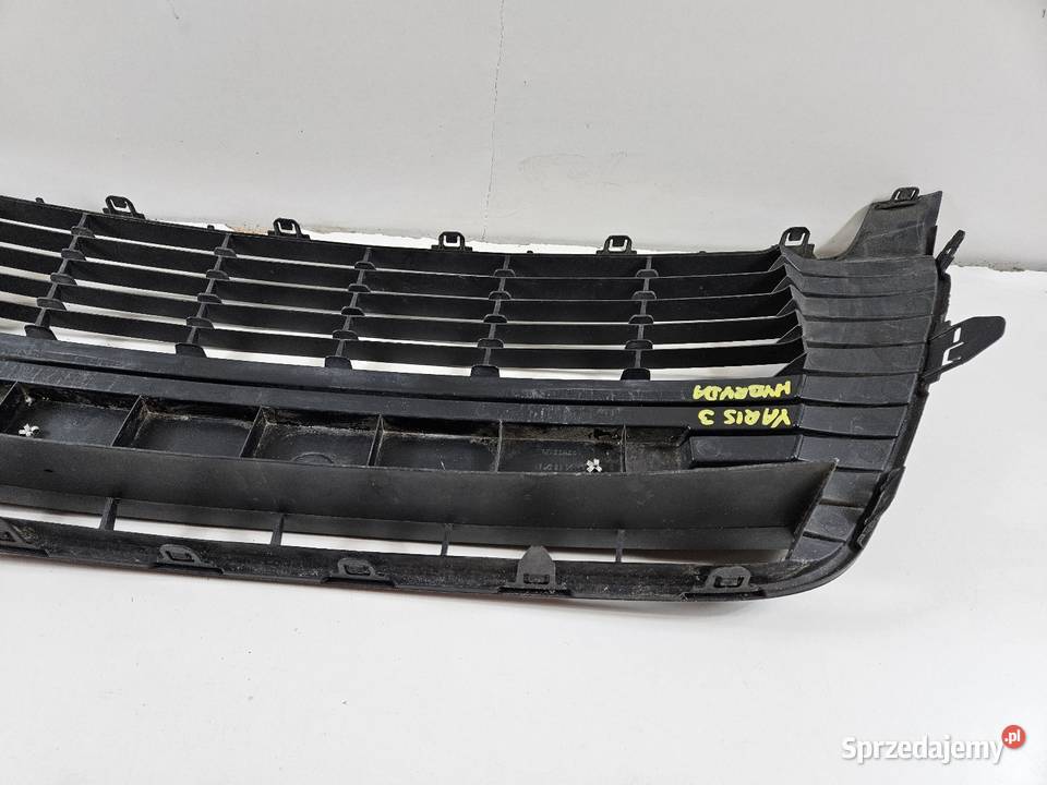 TOYOTA YARIS III 3 HYBRID HYBRYDA KRATKA Międzychód