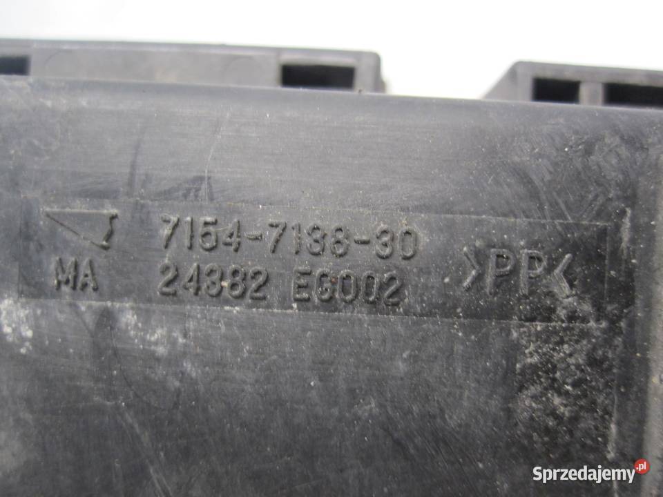 NISSAN JUKE 10r 15 DCI skrzynka bezpieczników