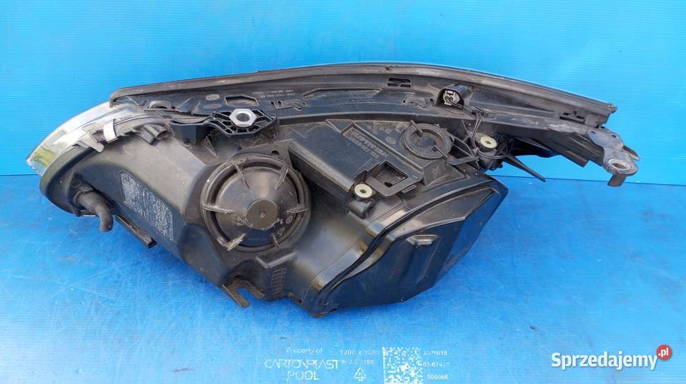 LAMPA PRAWY PRZÓD EU XENON BMW 5 E60 E61 Części samochodowe wielkopolskie Nowy Tomyśl
