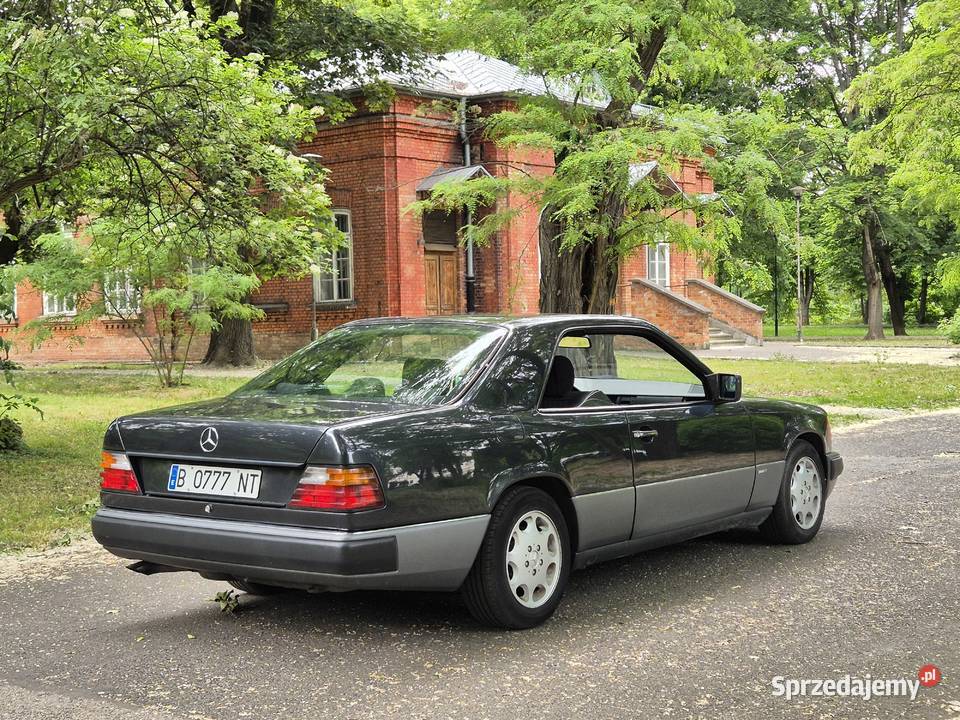 Mercedesbenz w124 Coupe 300CE 24v W124
