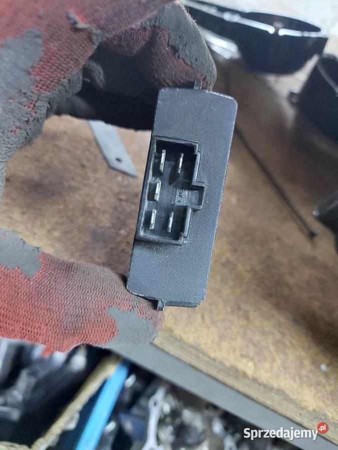Suzuki GSX 550 regulator napięcia GSX 550 moduł dolnośląskie