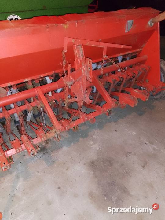 Sprzedam siewnik poznaniak z 1988r Szczytniki