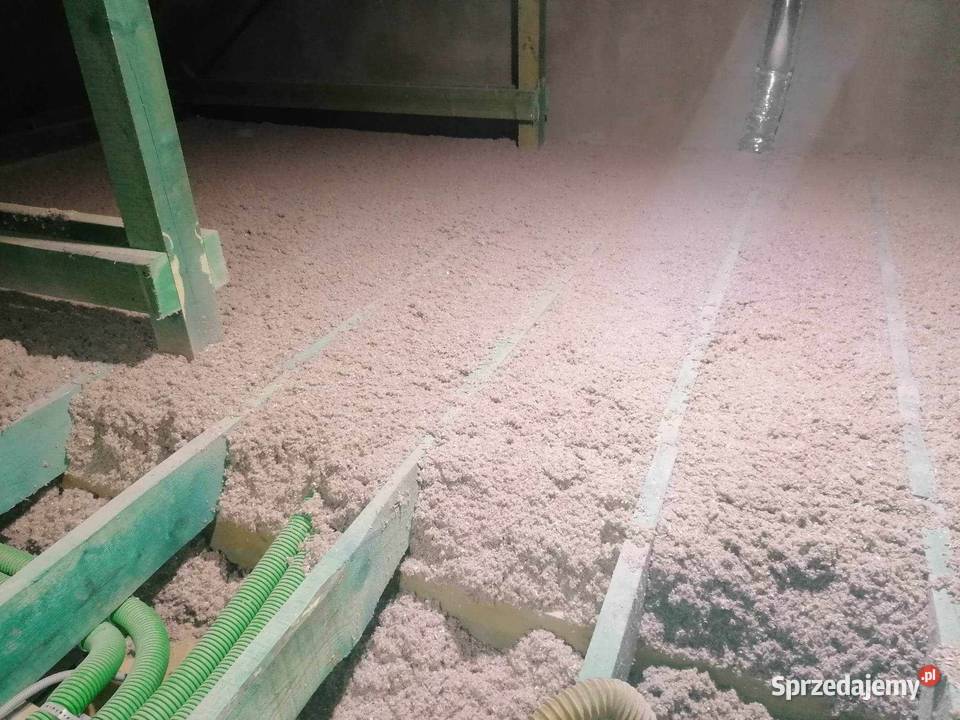 Docieplenia Celulozą Naprawa poddasza kunach Wykonanie ociepleń i izolacji Krosno