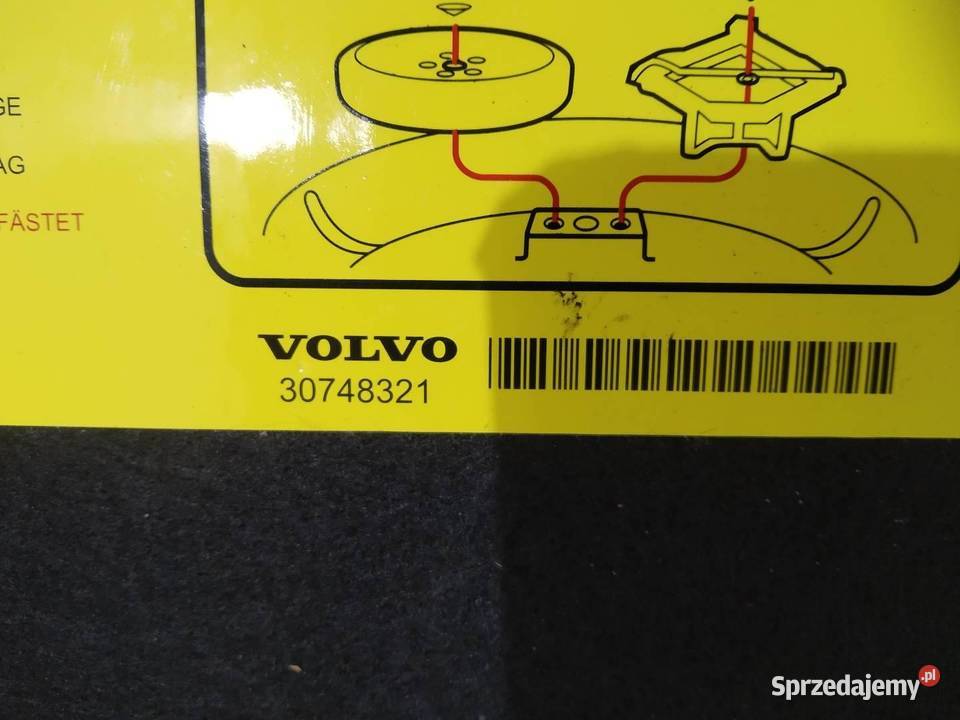 PODŁOGA BAGAŻNIKA DYWAN GUMA KOMPLET 30748321 sprzedam