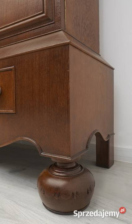 Zabytkowa dębowa biblioteka z lat 20tych Jerka