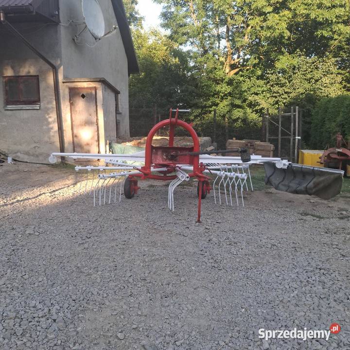 Zgrabiarka karuzelowa kuhn GA 300 GM2 Kuhn Teodorówka