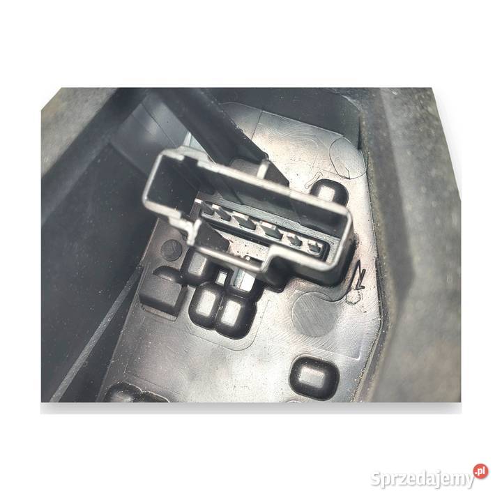 WKŁAD TYLNEJ LAMPY Peugeot 207 LIFT HTB tylny osobowe Lampy tylne Chełm sprzedam