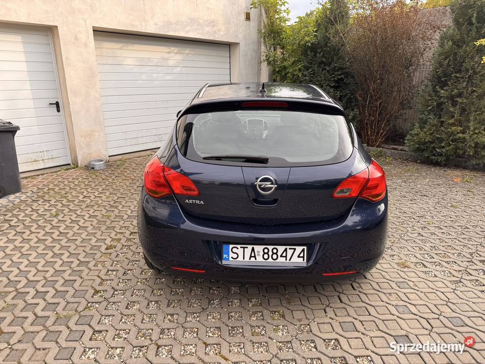 Opel Astra 16 Benzgaz 2009r Astra śląskie Tarnowskie Góry