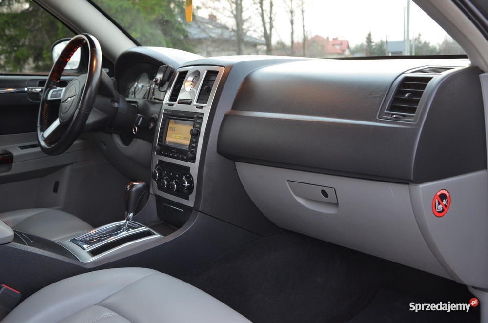 auto Chrysler 300C mazowieckie Radom