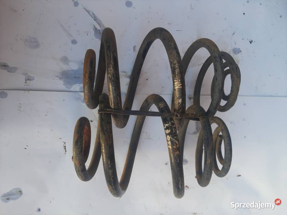 Opel Corsa C 17 DTI komplet sprężyn tylnych łódzkie