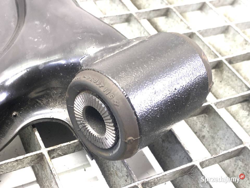 WAHACZ LEWY PRZÓD LEXUS LBX Crossover PRZEDNI