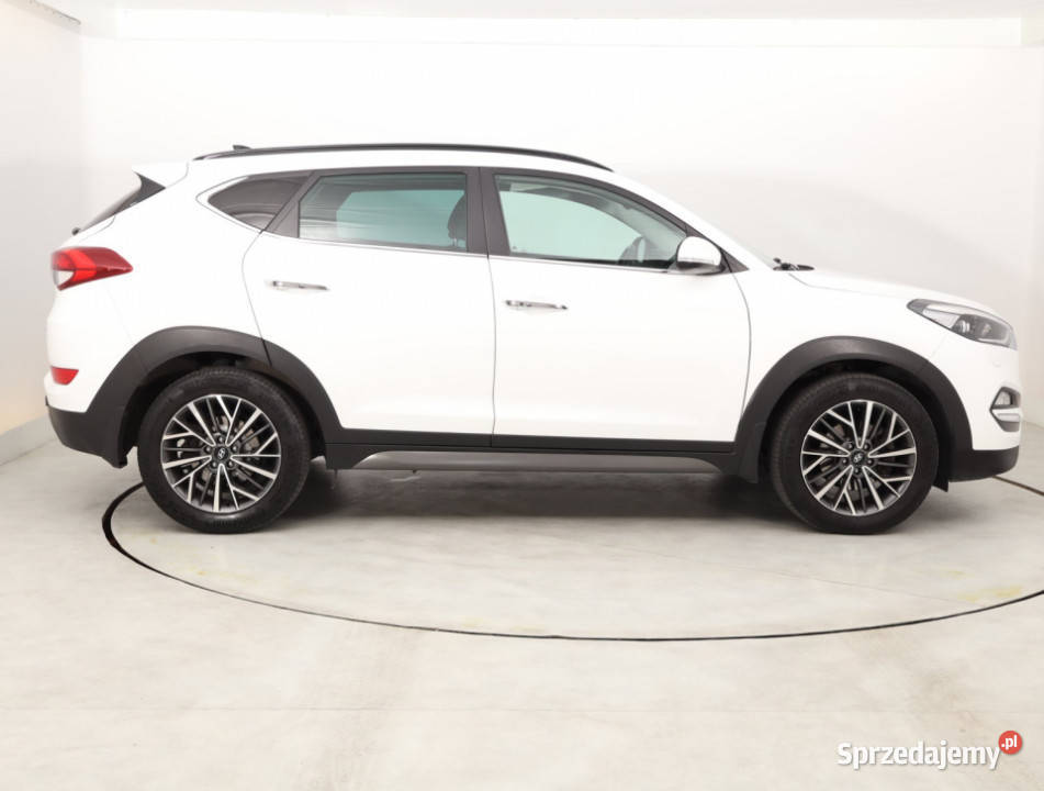 Hyundai Tucson 17 CRDi bluetooth