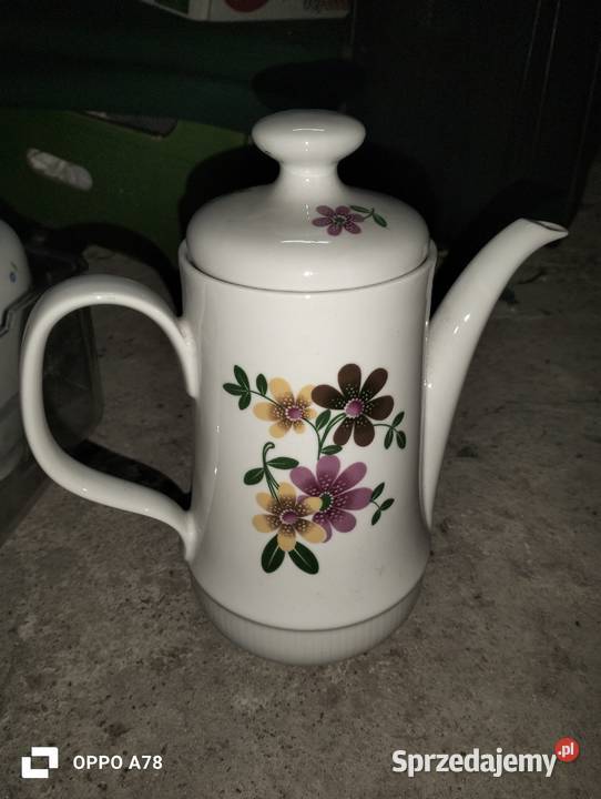 Dzbanek porcelanowy na kawę herbatę Lubin