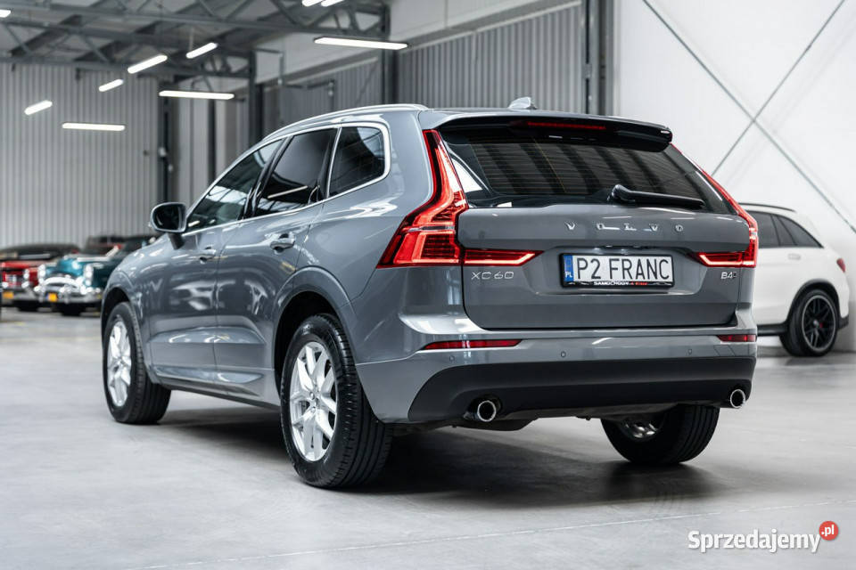 Volvo XC 60 B4 AWD 197 Salon Polska Bezwypadkowy Rok produkcji 2020