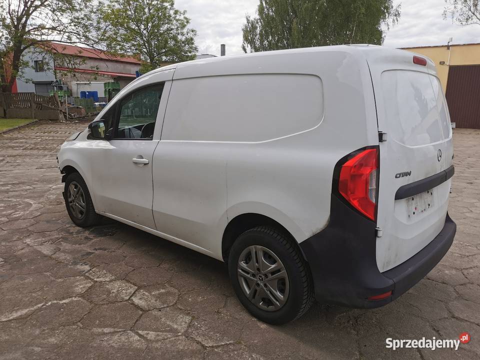 Zderzak tył tylny Mercedes Citan W420 Renault Złocieniec sprzedam