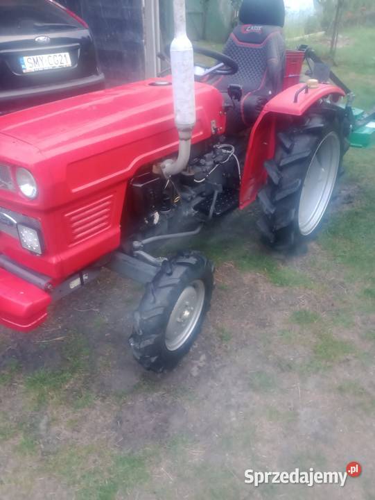 Sprzedam ciągnik hinomoto e18kosiarka Myszków